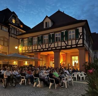 Open-Air-Kino in der Altstadt